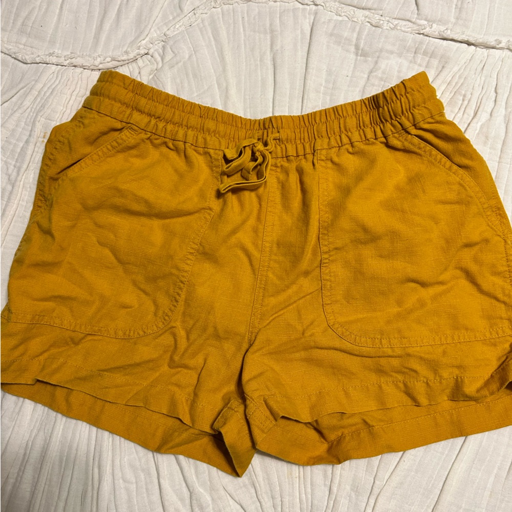 J. Crew pull on short - mustard yellow